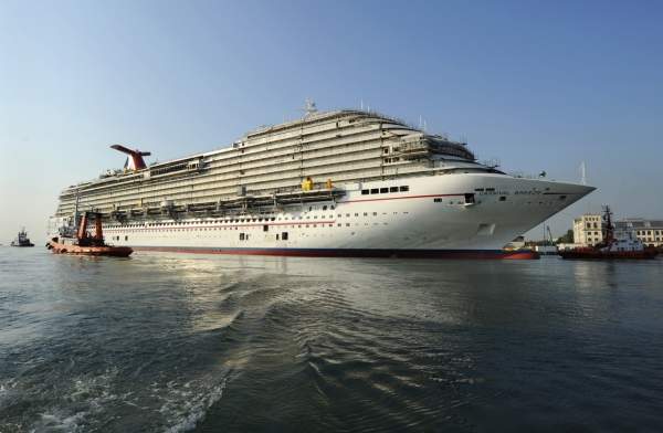 Carnival Breeze Cruise Ship Details