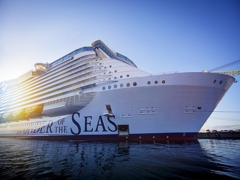How to Become a Cruise Ship Personal Shopper